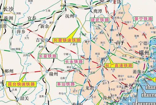 兴泉铁路三元站站前广场道路开工建设!预计今年9月交付使用